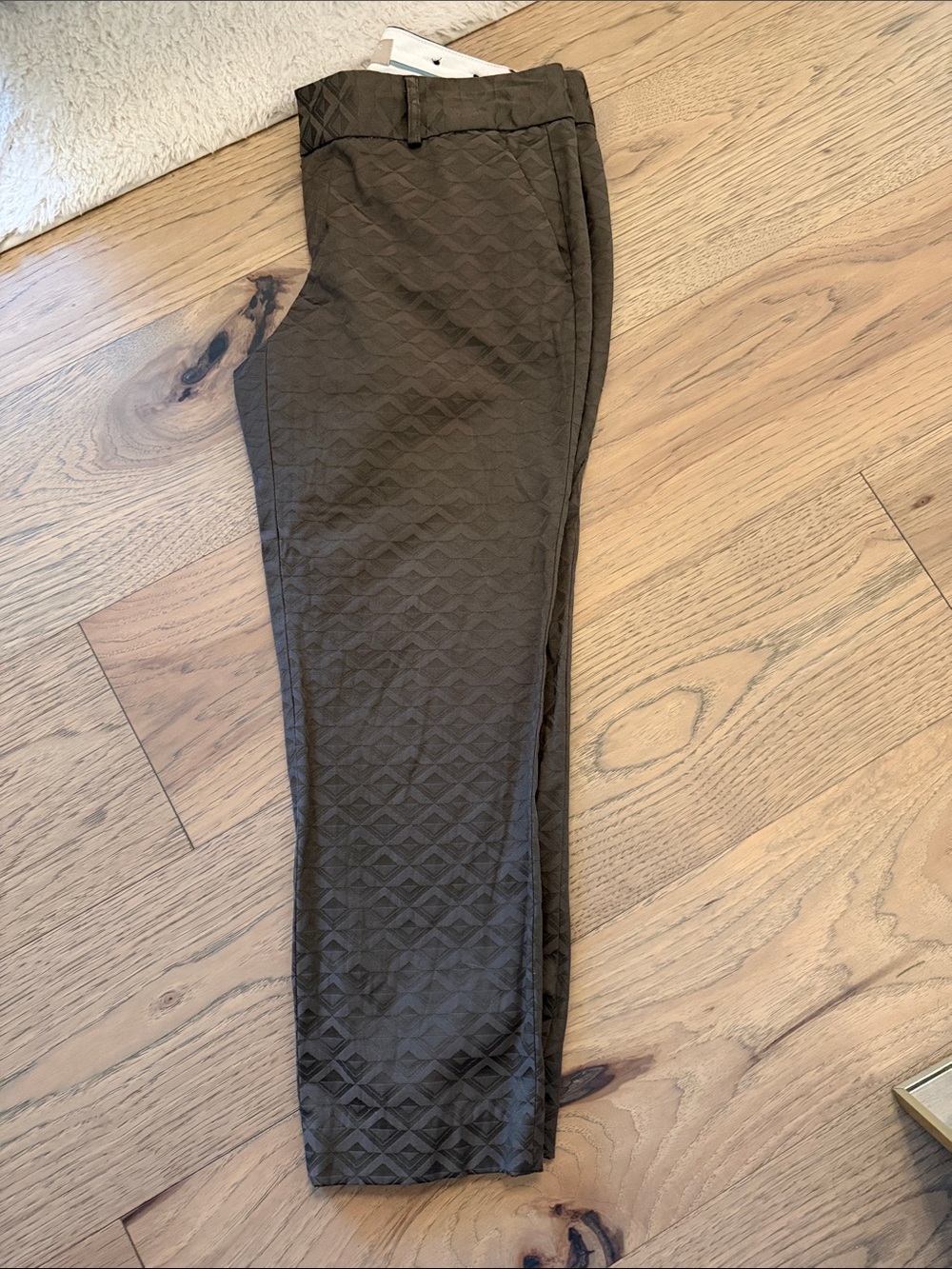 Women’s Diamond Textured Brown Dress Pants - size 6P
